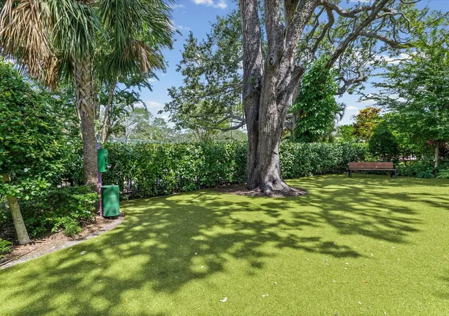 2nd image of 2619 Bayshore Blvd, TAMPA, FL 33629