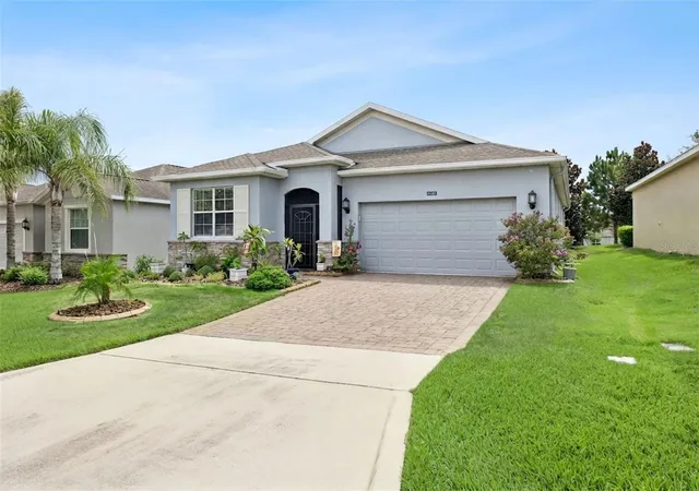 Photo 3 of Sale Pending at 3516 Kinley Brooke Ln, Clermont, FL 34711 | MLS# O6433965 | Listing updated on 2026-09-04