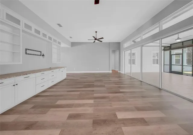 4th image of 5013 Vantage Ct, Saint Cloud, FL 34772 | MLS# O6433971