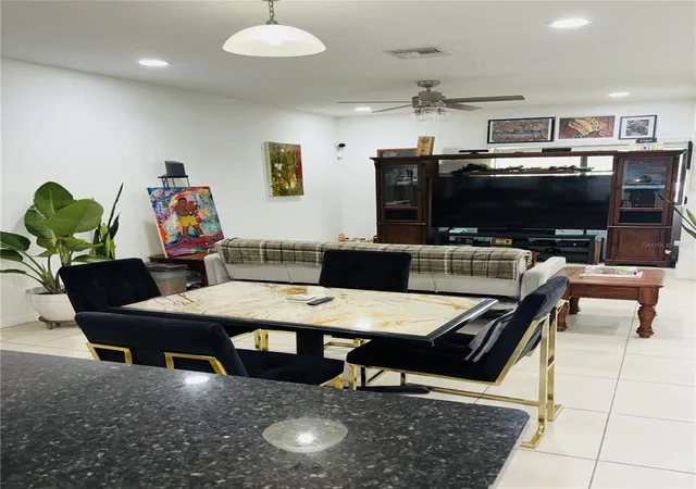 Photo 4 of Townhouse for sale at 2132 NW 6th Street, Fort Lauderdale, FL 33311 | MLS# O6433978 | Listing updated on 2026-08-17