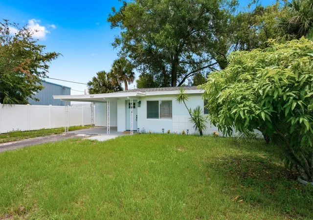 2nd image of 5307 Berkley Rd, New Port Richey, FL 34652 | MLS# O6433985