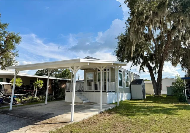 1st image of 699 Cindi Ave, Leesburg, FL 34788 | MLS# G5116528