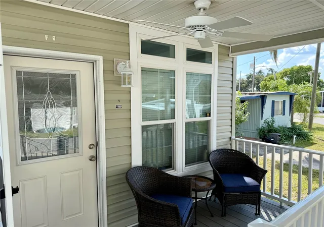 2nd image of 699 Cindi Ave, Leesburg, FL 34788 | MLS# G5116528