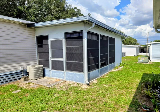 2nd image of 6336 Wealthy Ln, Zephyrhills, FL 33542 | MLS# TB8539365