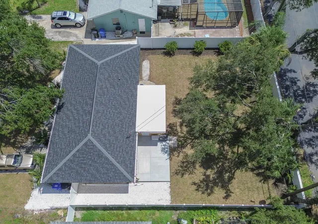 Photo 4 of Sale Pending at 9046 3rd Street N, Saint Petersburg, FL 33702 | MLS# TB8539368 | Listing updated on 2026-10-02