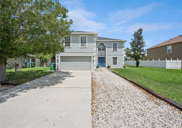 3rd image of 2330 Dover St, Deltona, FL 32738 | MLS# O6434001