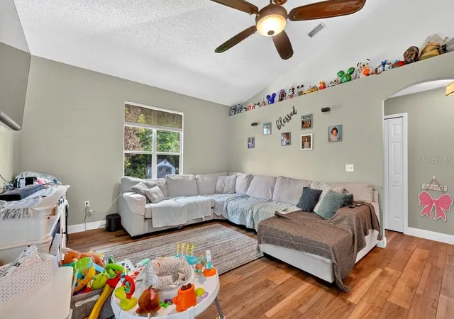 4th image of 800 Coltra Ln, Deltona, FL 32725 | MLS# NS1089014