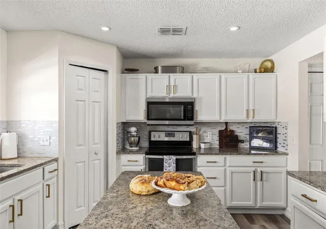 Photo 4 of Single family home for sale at 2253 Whitewood Ave, Spring Hill, FL 34609 | MLS# TB8539376 | Listing updated on 2026-10-07