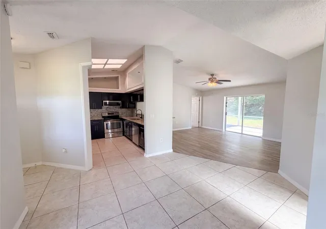 3rd image of 11339 Stacy St, Spring Hill, FL 34609 | MLS# O6434017