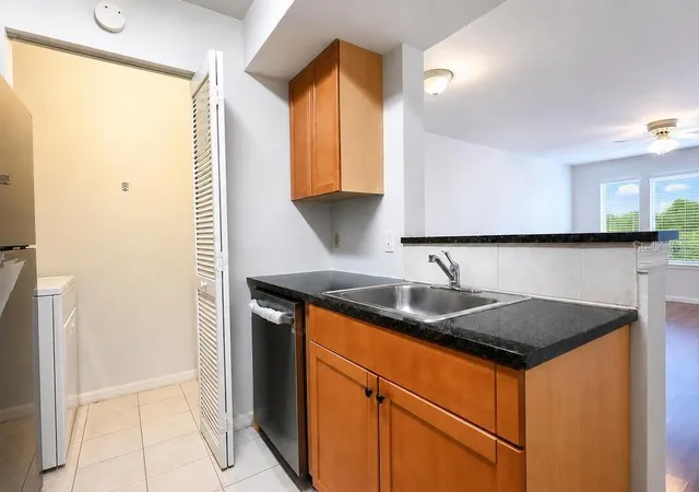 3rd image of 1015 S Hiawassee Rd #3516, Orlando, FL 32835 | MLS# O6434019
