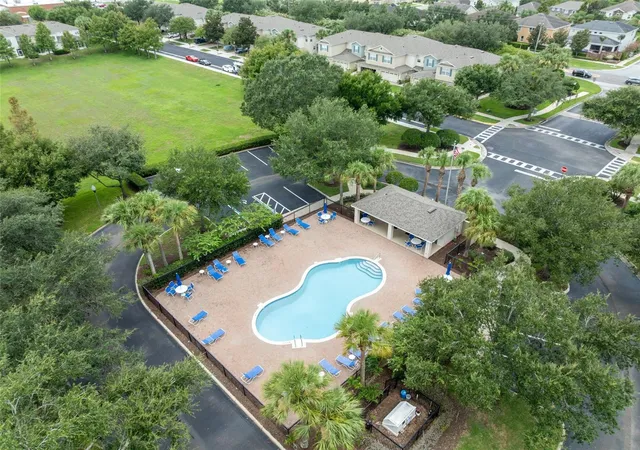 Photo 26 of Townhouse for sale at 1327 Priory Cir #1327, Winter Garden, FL 34787 | MLS# O6434028 | Listing updated on 2026-08-18