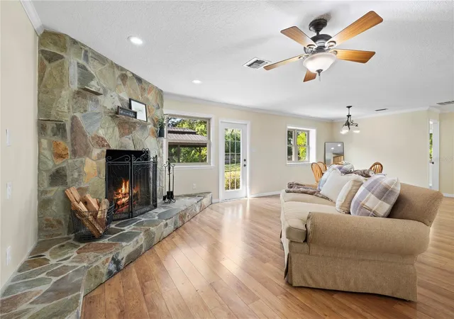 Single family home for sale at 7838 Sloewood Dr, MOUNT DORA, FL 32757 | MLS# O6434032 | Listing updated on 2026-10-06