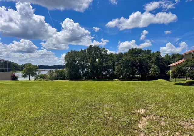 1st image of 10642 Crescent Lake Ct, Clermont, FL 34711 | MLS# G5116540