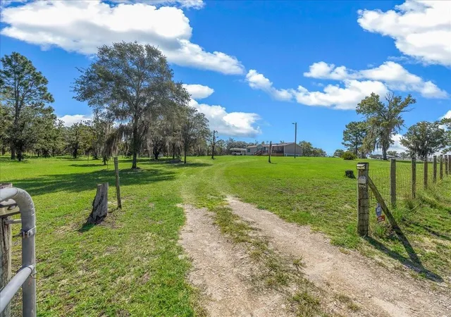 2nd image of 5791 Se 122nd Ave, Morriston, FL 32668 | MLS# OM730514