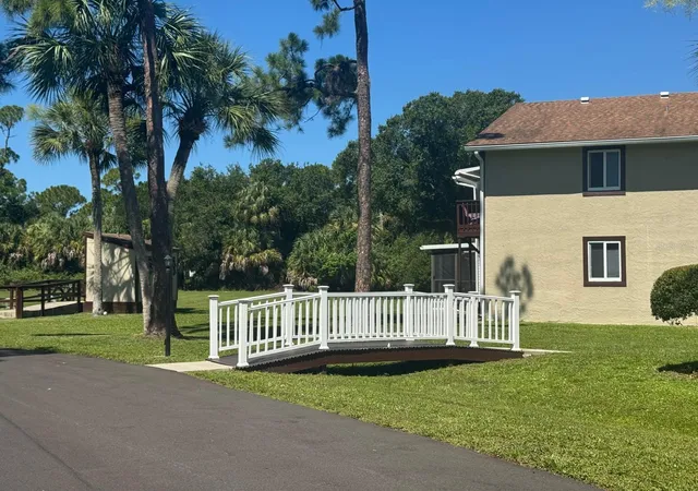 3rd image of 22481 Westchester Blvd #B36, Punta Gorda, FL 33980 | MLS# A4703137