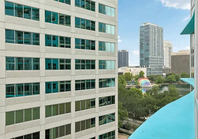 2nd image of 322 E Central Blvd, ORLANDO, FL 32801