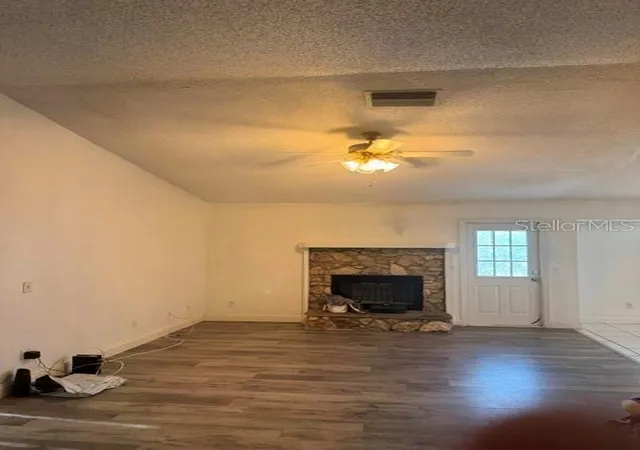 2nd image of 2602 Gramercy Dr, Deltona, FL 32738 | MLS# O6434039