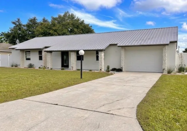 18th image of 77 Freeport Ln, Palm Coast, FL 32137 | MLS# FC320722