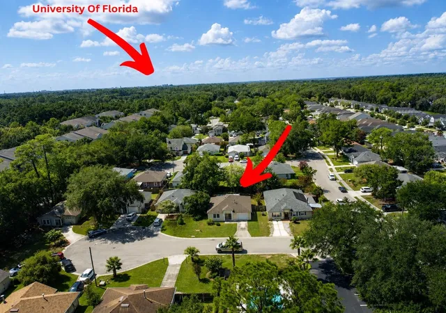 4th image of 2523 Nw 38 Pl, Gainesville, FL 32605 | MLS# GC542796