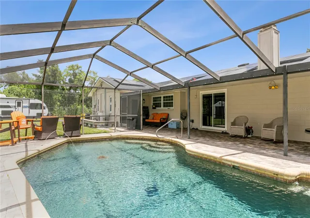 3rd image of 10710 Bill Tucker Rd, Wimauma, FL 33598 | MLS# TB8539433