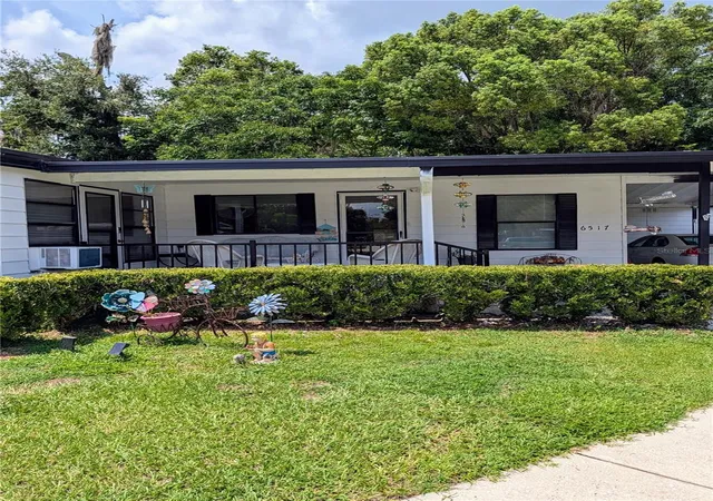 3rd image of 6517 Se 110Th Ln, Belleview, FL 34420 | MLS# OM730517