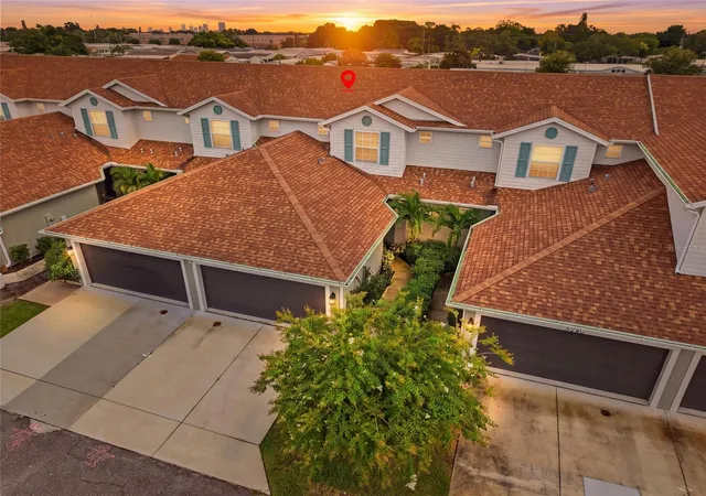 Photo 1 of Townhouse for sale at 5282 Neil Dr, Saint Petersburg, FL 33714 | MLS# TB8539459 | Listing updated on 2026-09-02