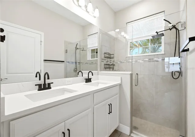 Photo 5 of Townhouse for sale at 5282 Neil Dr, Saint Petersburg, FL 33714 | MLS# TB8539459 | Listing updated on 2026-09-02
