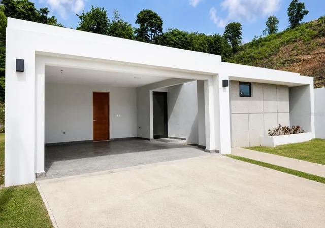 Photo 3 of Single family home for sale at Apatita Monteazul, Guaynabo, PR 00969 | MLS# PR9123460 | Listing updated on 2026-08-17