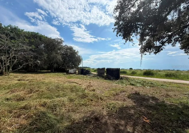 2nd image of 8156 Dogyard Rd, Lake Wales, FL 33898 | MLS# S5155753