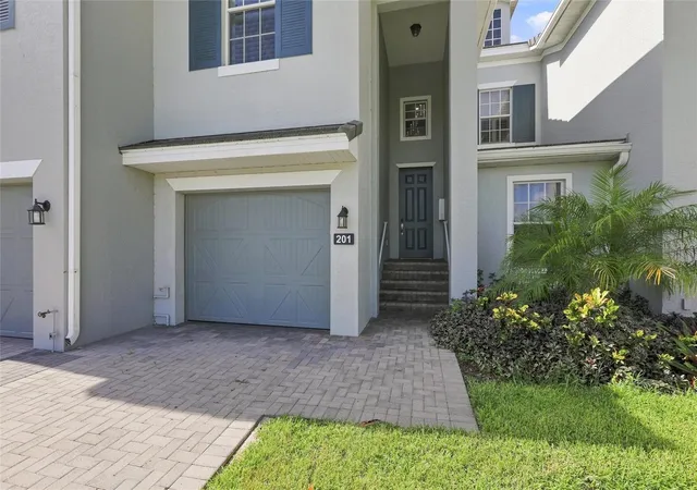 2nd image of 16560 Goldenrod Ln #201, Alva, FL 33920 | MLS# C7529652