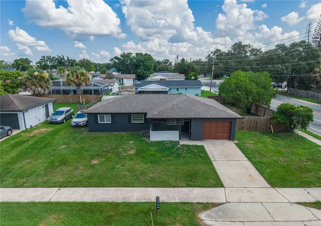 Photo 3 of Single family home for sale at 2013 Patrick St, Kissimmee, FL 34741 | MLS# O6434074 | Listing updated on 2026-08-18