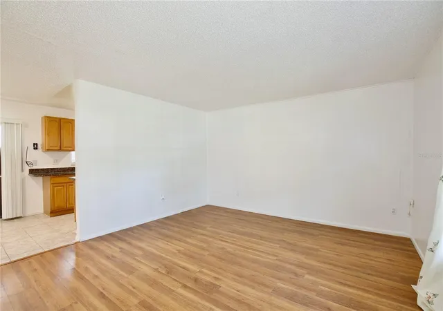 5th image of 2319 Continental Blvd, Orlando, FL 32808 | MLS# O6434083