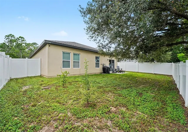 2nd image of 1128 Roberta Rd, Lake Wales, FL 33853 | MLS# TB8539479