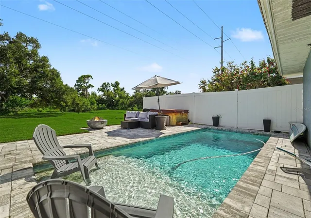 2nd image of 12080 66th Ave, Seminole, FL 33772 | MLS# TB8539486