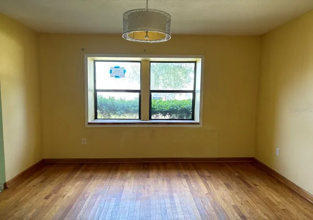 2nd image of 4604 Ridge Pt, Tampa, FL 33624 | MLS# TB8539491