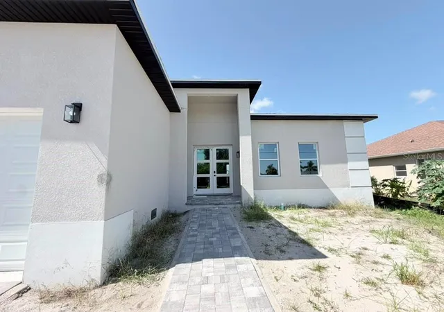 4th image of 14962 Appleton Blvd, Port Charlotte, FL 33981 | MLS# O6434106
