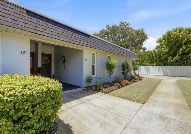 2nd image of 4160 Fruitville Rd #14, Sarasota, FL 34232 | MLS# A4703160