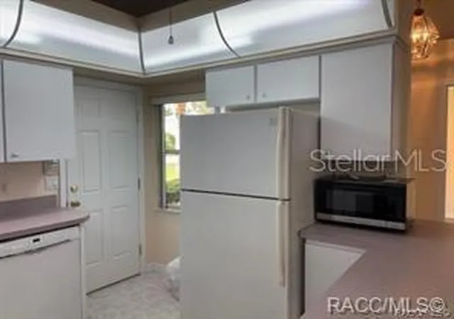 3rd image of 824 Windermere Blvd, Inverness, FL 34453 | MLS# OM730528