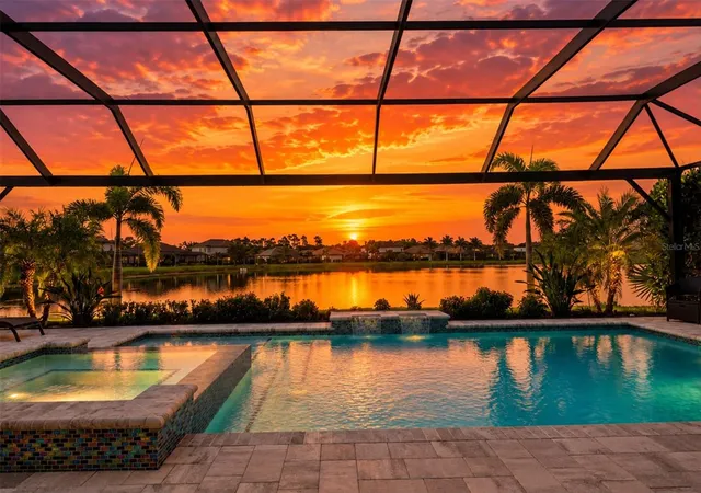 3rd image of 6538 Rosehill Farm Run, Bradenton, FL 34211 | MLS# A4703165