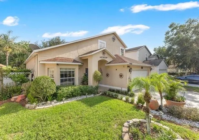 2nd image of 84 Knights Hollow Dr, Apopka, FL 32712 | MLS# O6434123
