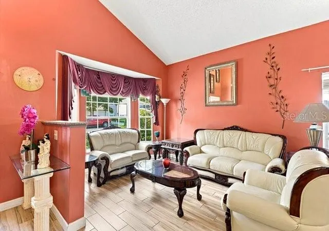 4th image of 84 Knights Hollow Dr, Apopka, FL 32712 | MLS# O6434123