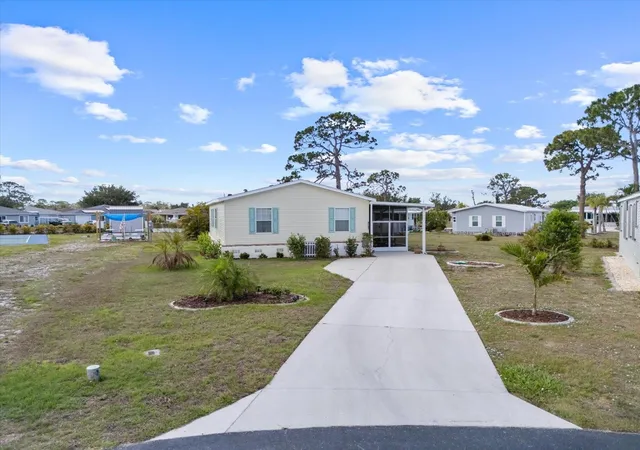 Photo 2 of Manufactured home for sale at 9182 Pinehaven Way, Englewood, FL 34224 | MLS# C7529655 | Listing updated on 2026-08-21