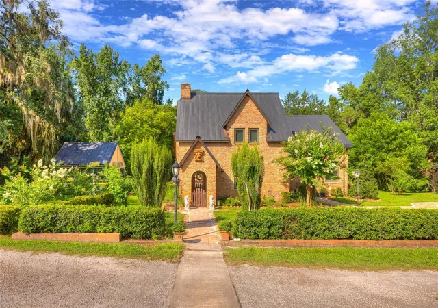 1st image of 3840 Willow Ave, Deland, FL 32720 | MLS# V4950764