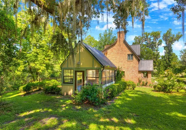 5th image of 3840 Willow Ave, Deland, FL 32720 | MLS# V4950764