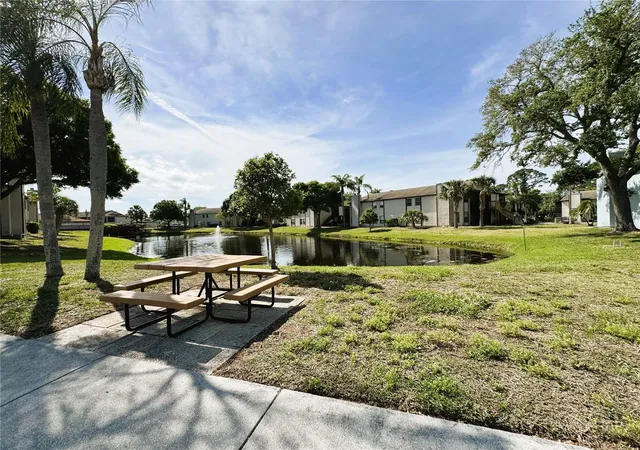 31st image of 3846 59th Ave W #3846, Bradenton, FL 34210 | MLS# A4703175