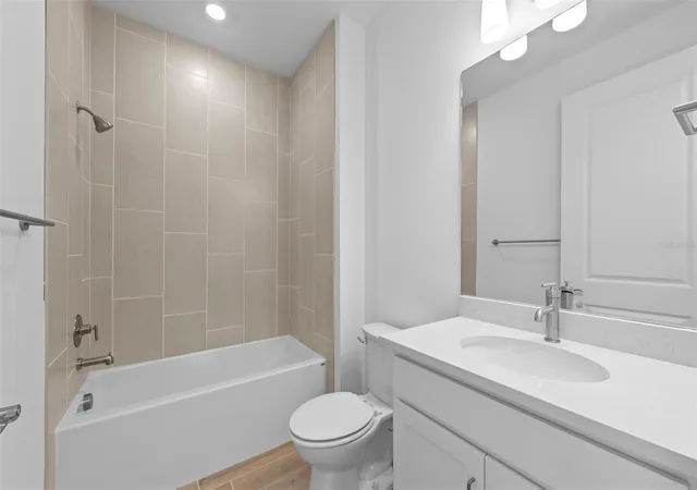 5th image of 6962 Minneola Ct, Nokomis, FL 34275 | MLS# TB8539529