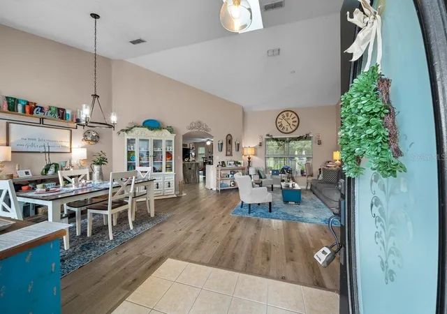5th image of 6417 Sw 143Rd Lane Rd, Ocala, FL 34473 | MLS# OM730537