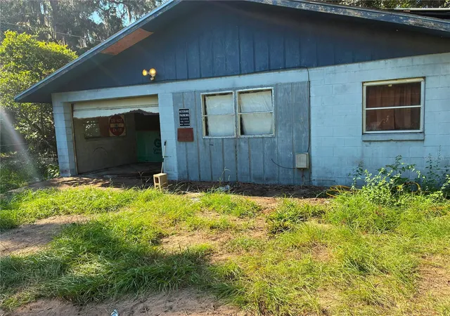 1st image of 17990 Se 51st St, Ocklawaha, FL 32179 | MLS# TB8539536