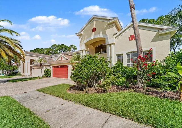 3rd image of 10409 Canary Isle Dr, Tampa, FL 33647 | MLS# TB8539539