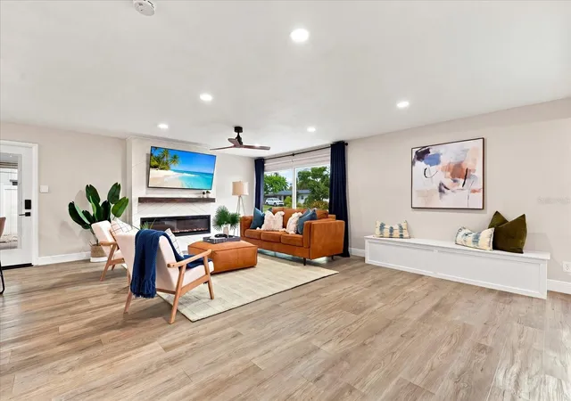 Photo 4 of Single family home for sale at 5188 40th Street S, Saint Petersburg, FL 33711 | MLS# TB8539541 | Listing updated on 2026-10-24